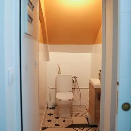 Rez-de-chaussee Et Patio Apartment *